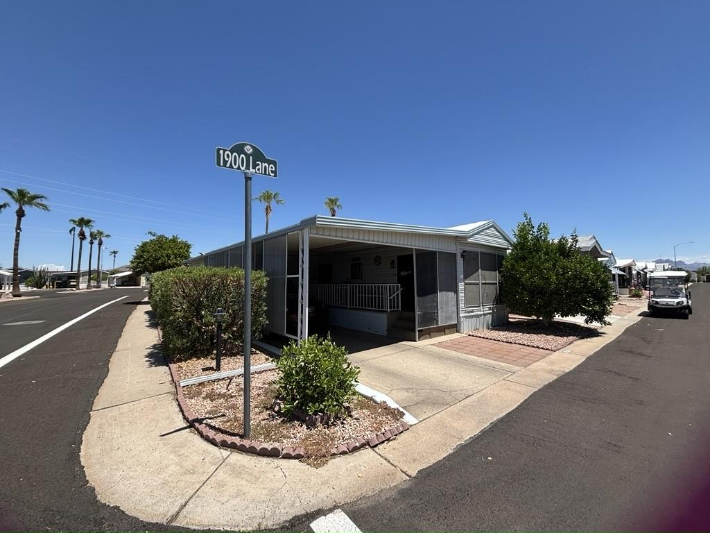 #1938 GREAT VALUE GREAT LOCATION